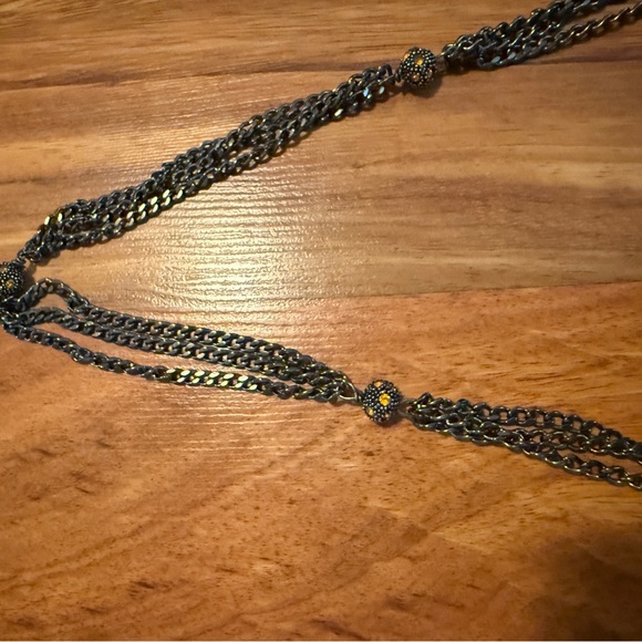 Liz Soto Elegant Tan Clutch - Picture 3 of 4